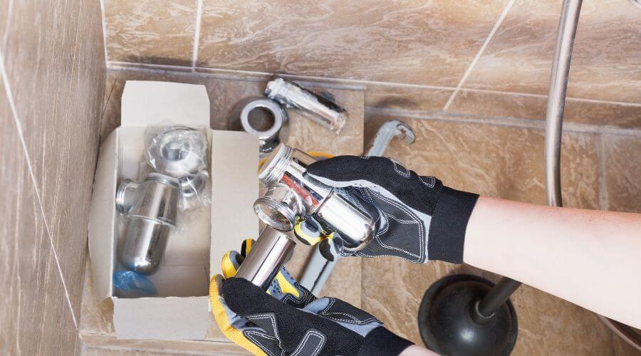 Professional gutter cleaning in Mountain, ND